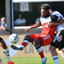 Video: River goleó al Riestra del "Ogro" Fabbiani sin despeinarse