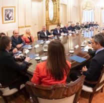 La propuesta de Milei a gobernadores: plan de ajuste y transferencias a provincias