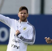 Scaloni confirmó que Messi será titular y elogió a Bielsa