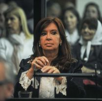 Funcionarios y dirigentes peronistas apoyaron a Cristina Kirchner en el marco de la causa judicial en su contra